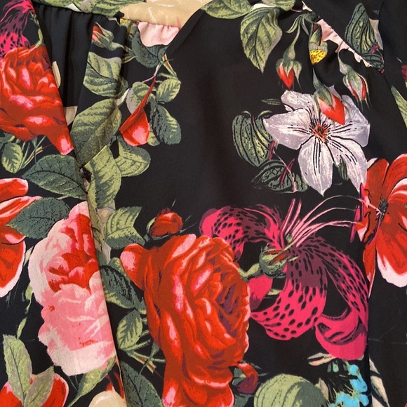 INC (International Concepts) floral blouson top - Picture 10 of 10